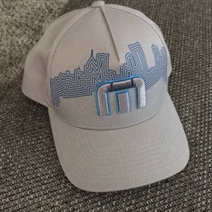 Travis Mathew hat